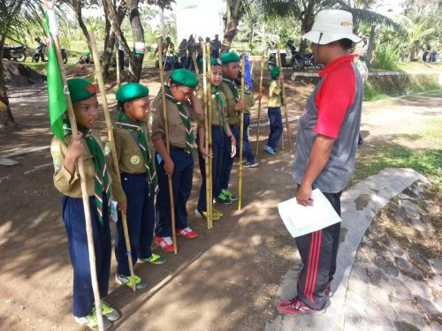 Kemah Karang Asri Kelas 5_059